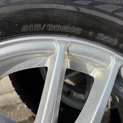 ブリヂストン ブリザック VRX2 215/60R16 スタッドレスの画像