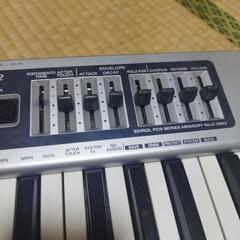 【中古】MIDIコントローラー (49鍵) -ドライバ設定要の画像