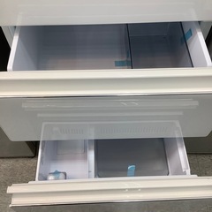  AQUA4ドア冷蔵庫の画像
