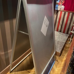屋外、屋内看板の画像
