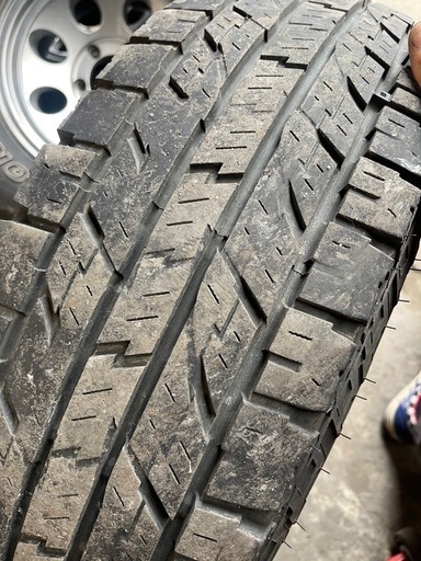 15x7j-13ホイールにヨコハマ AT30x9.50r15 15x7j-13ホイールにヨコハマ AT30x9.50r15 AT30x9.50r15 15x7j-13