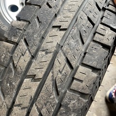 15x7j-13ホイールにヨコハマ AT30x9.50r15の画像