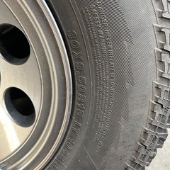 15x7j-13ホイールにヨコハマ AT30x9.50r15の画像