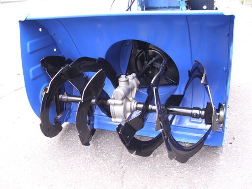 シーズンオフ値下げ！除雪機  家庭用ヤマハ  YSM560 5.5ps  配達ご相談