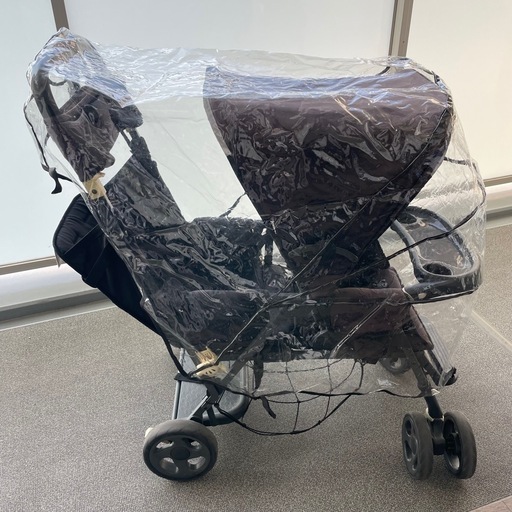 値下げ中！joovy★2人乗りベビーカー　ウルトラライト　グレー　リアシート付き ジュービー カブースウルトラライトのレビュー : 4台目の2人乗り