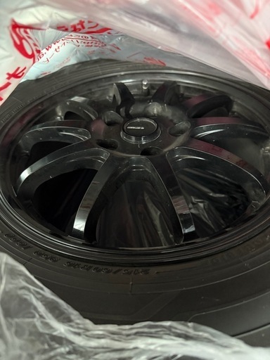2019年製、ヨコハマ215/60/16