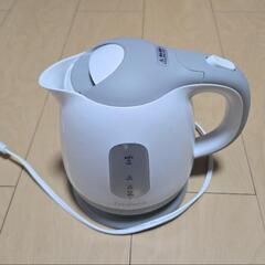 電気ケトル　容量１L