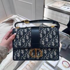 Dior モンテーニュ レザーショルダーバッグ👜✨