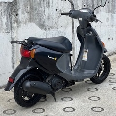 大人気セール‼️安心のドライブベルト新品✨️メーターケーブル新品✨️バッテリー充電済🔋前後タイヤまだまだ山あり⛰️嬉しいオイル交換済み♻️燃費重視&バイク初心者の方にオススメ🔰ラクラク始動のインジェクション💥CA45A レッツ4✴の画像