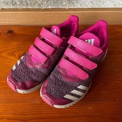 キッズ adidas スニーカー 20cm