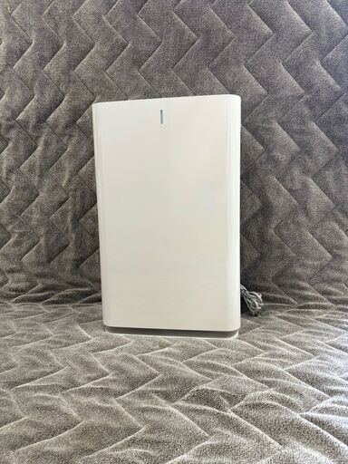 パナソニック ナノイー搭載空気清浄機 F-PXY60-W 中古品