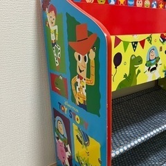 おもちゃ棚　トイストーリー　の画像