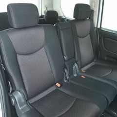 嬉しい3列シート(^^♪後席モニター付き🌞日産セレナ ハイウェイスターJパッケージの画像