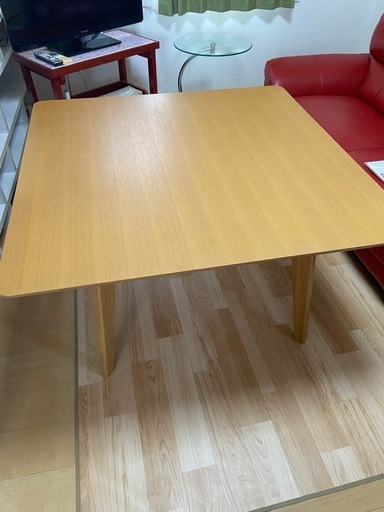 商談中　ダイニングテーブルセット