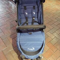 折りたたみ式 ベビーカー baby jogger シティツアー コバルト(ブルー系) 生後6カ月〜5歳頃 取扱説明書付き 持ち運び用バッグ欠品 ベビージョガー 札幌市東区 新道東店の画像