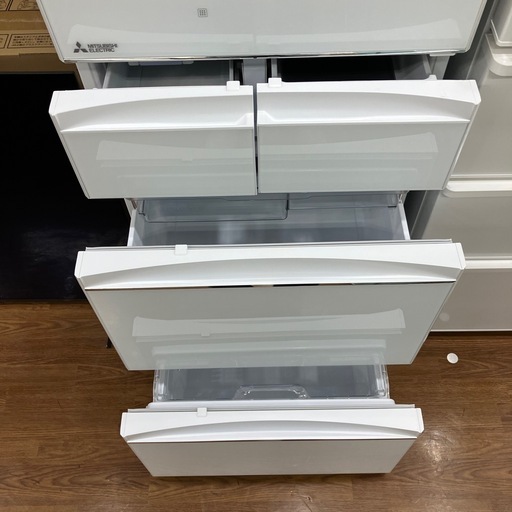 5ドア冷蔵庫　MITSUBISHI MR-MB45H-W 2022年生　99,000円