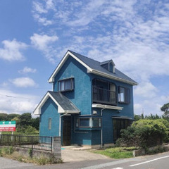🐶🐱【敷礼ゼロ】海近くのペット可一戸建て・60㎡の広々2LDK・リフォーム済・駐車場2台無料・DIY可✨（物件ID：E1910） - 賃貸（マンション/一戸建て）