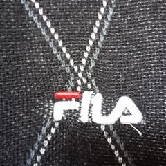 2025年の季節が秋ごろ〜使える!!!イタリア🇮🇹のスポーツブランド「FILA」長袖カーディガンの画像