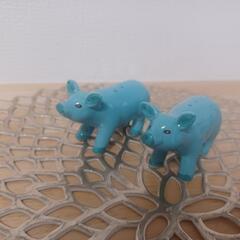 青い豚のソルト&ペッパー　動物モチーフの画像