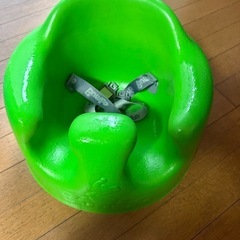 バンボベビーソファ/グリーン/腰ベルト付きの画像
