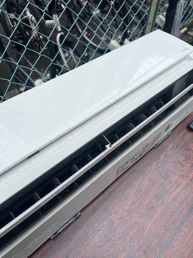 2【高年式】2021年式/美品 /2.2kw日立 エアコン RAS-AJ22K東京/神奈川