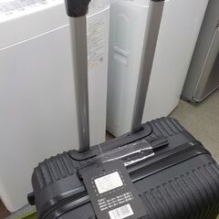 新品☆ キャリーケース Mサイズ 63L MCR-001 ブラック ハードケース スーツケース 旅行かばん 4輪キャスター付き 黒　西岡店の画像