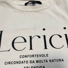 しまむら　クロップドTシャツ　150㎝の画像