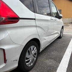 ホンダフリード　令和１年　走行距離46000キロの画像