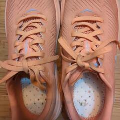 HOKA ランニングシューズ 22.5