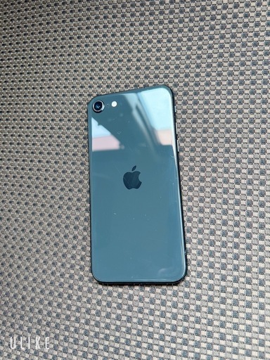 断捨離】iPhone SE2 64GB SIMフリー オマケ付き