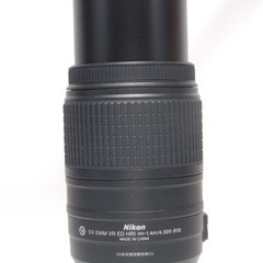 望遠レンズ Nikon AF-S 55-300mm F/4.5-5.6G VRの画像