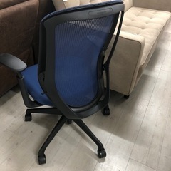 ワークチェアー　オカムラ　sylphy ブルー×ブラック　2018年製　【トレファク堺福田店】の画像