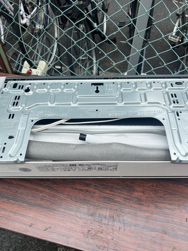 3美品【高年式】2021年式 2.2kw日立 エアコン RAS-AJ22K東京/神奈川