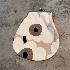 【未使用品】マリメッコ　ポーチ