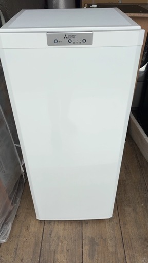 2021年製　MITSUBISHI 冷凍庫 121L