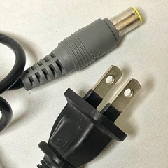 ［ジャンク扱い］lenovo  ACアダプター 65w 20v  5月15日迄の画像