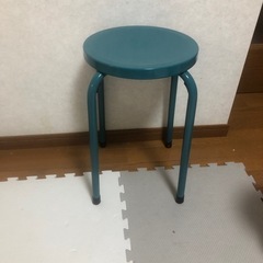 パイプ椅子