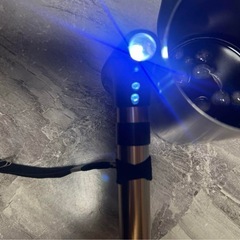 LEDライト付き杖 高さ調整可能の画像
