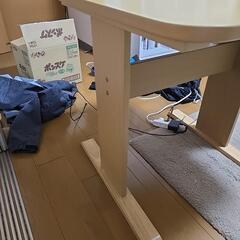 机の画像