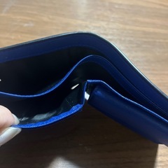 折りたたみ財布の画像