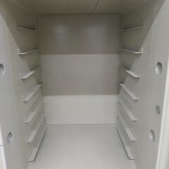 ★破棄期限近づき・大幅値下げ★【耐火金庫・鍵＆ダイアルNoあり・トレイ全揃】 セキュリティボックス 書類保管 防犯 鍵付き 引き出し付き 日本アイ・エス・ケイ SD-7N 幅460mm 高さ665mm 奥行480mm 重量感あり 東五反田 品川の画像