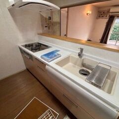 🏡駐車場1台無料　ウッドデッキ　庭付き　人気の平屋戸建て賃貸　中央区小笹🏡 − 福岡県