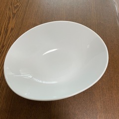 ラウンド型　大皿　白