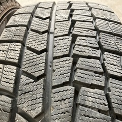 DUNLOP WM02 205/60R16 4本 9分山冬タイヤ ノアヴォクシーステップワゴンなどにの画像