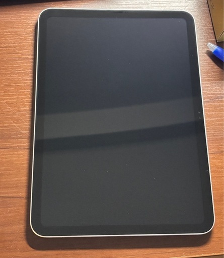 Apple iPad 第10世代 64GB 本体（ケースと箱付き）