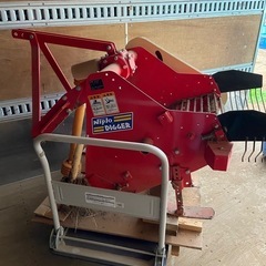 ニプロ　収穫機　掘り取り機の画像