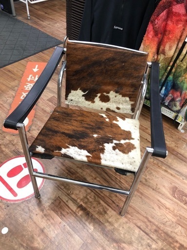 CASSINA LC1スリングチェア買取入荷いたしました！！