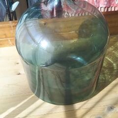 ★レトロな大きい瓶★の画像