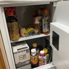テンキー式電子金庫1万8千から1万に値下げの画像