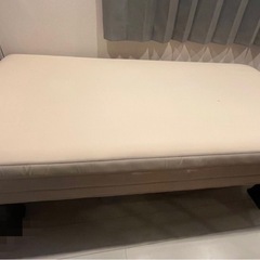 シングルベッド